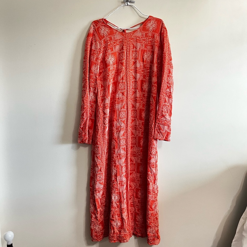 Elegant Red Patterned Women's Dress